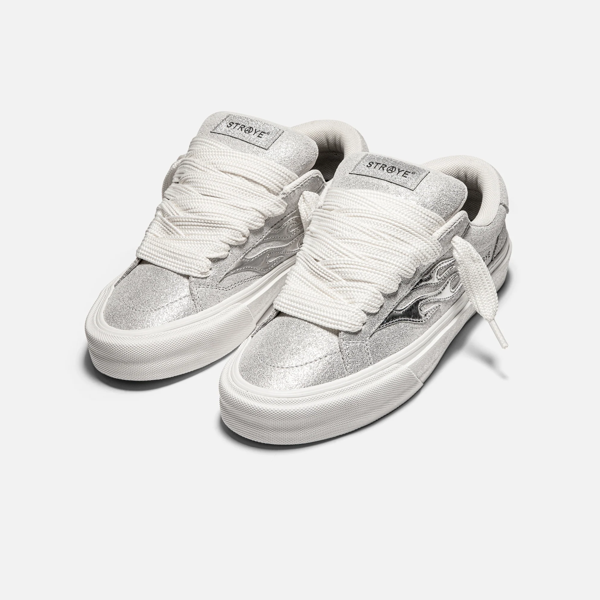 LOGAN PUFF - METALLIC CHROME - Image 3